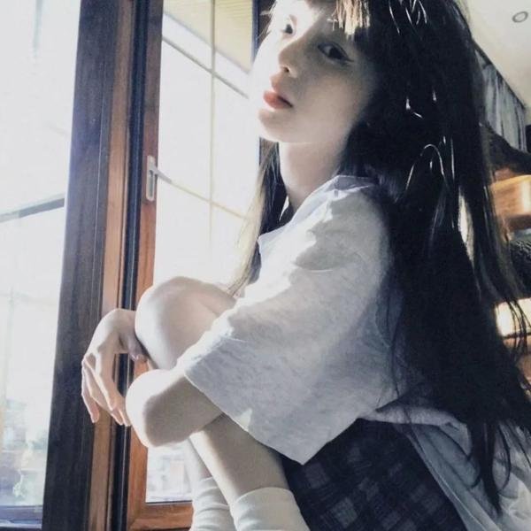 云端男女